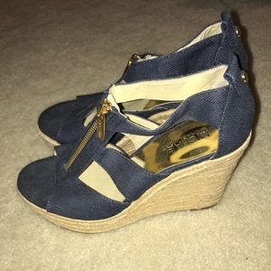 MICHAEL by Michael Korda Navy Wedges